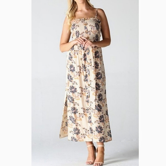 Angie Dresses & Skirts - 🆕🌿BOHO FLORAL MAXI DRESS🌿